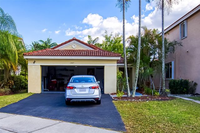 1347 Plumosa Way, Weston, FL 33327