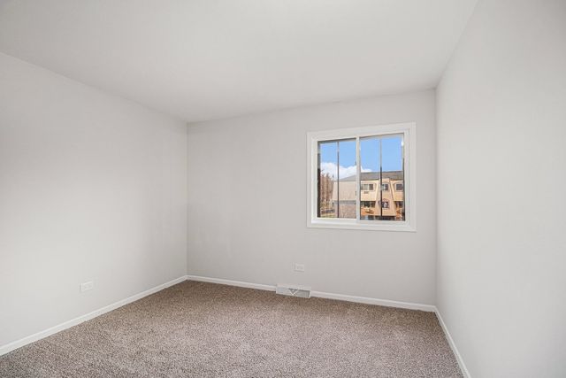 319 Dunning Avenue 3A, West Dundee, IL 60118