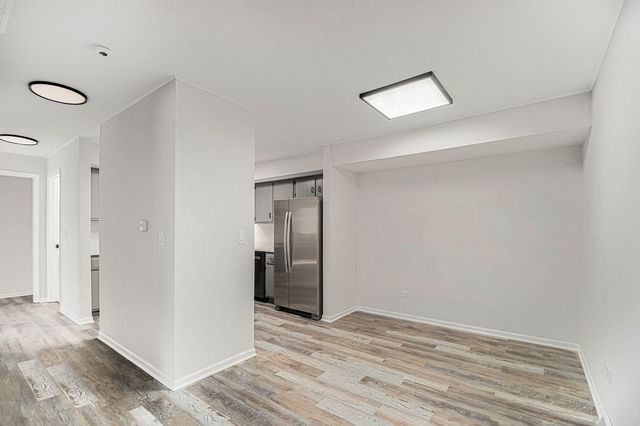 319 Dunning Avenue 3A, West Dundee, IL 60118