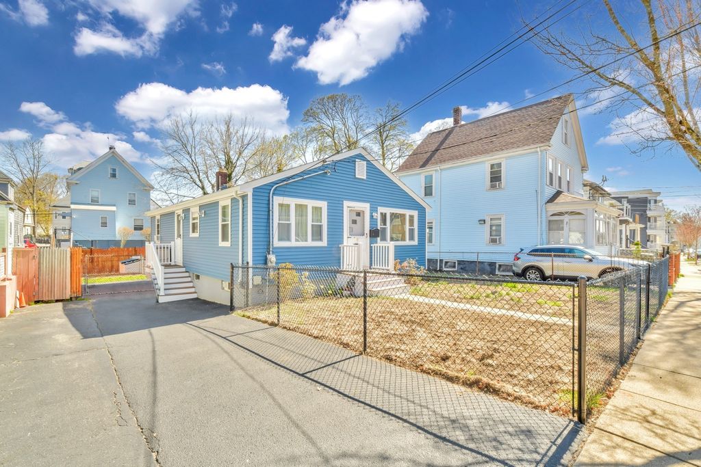 23 Caton St, Boston, MA 02136