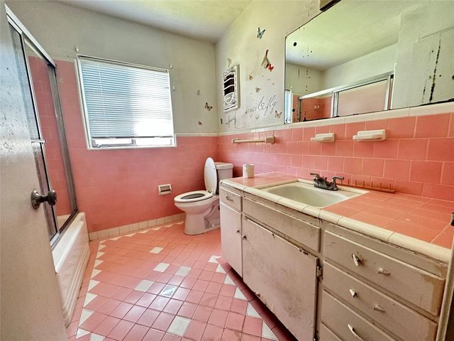 5210 Stuyvesant Lane, Houston, TX 77021