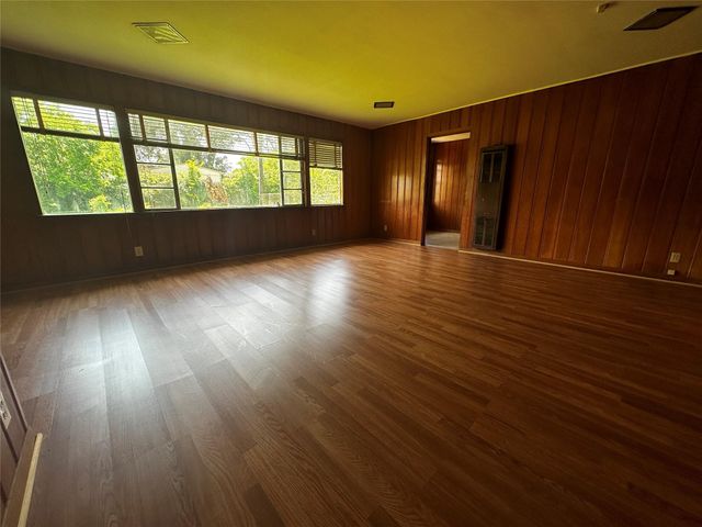 5210 Stuyvesant Lane, Houston, TX 77021