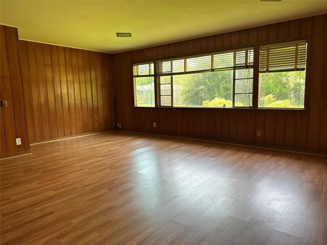 5210 Stuyvesant Lane, Houston, TX 77021