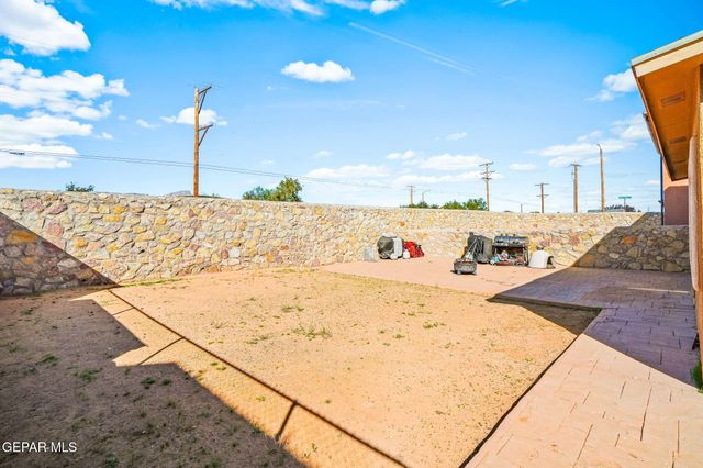 11481 LUCIO MORENO Drive, El Paso, TX 79934