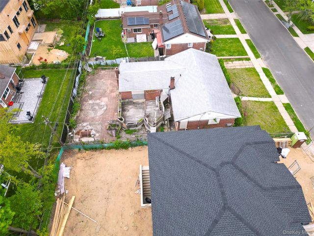 2255 Parkhurst Road, Elmont, NY 11003