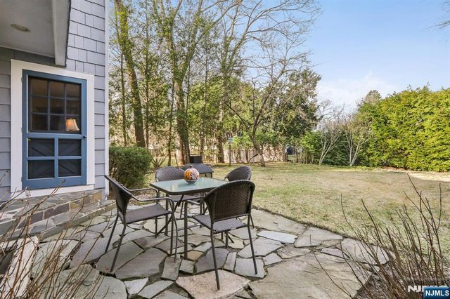 235 Sheridan Avenue, Ho-ho-kus, NJ 07423