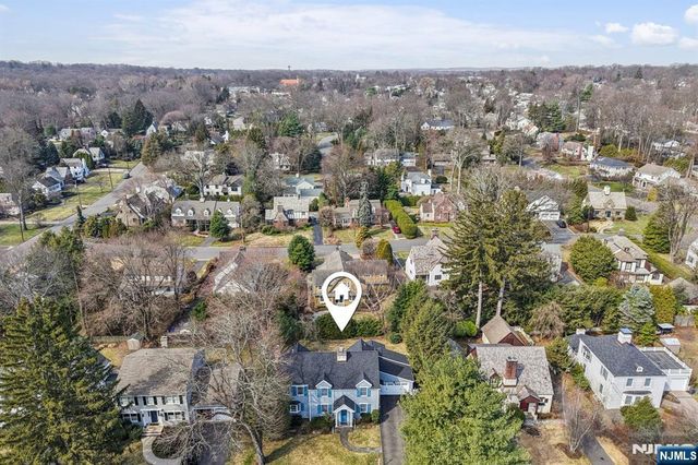 235 Sheridan Avenue, Ho-ho-kus, NJ 07423