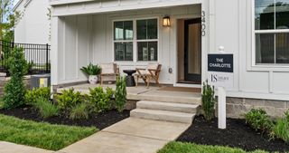 700 N DuPont Ave #114, Madison, TN 37115