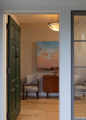 295 Sonoma Ridge Rd, Santa Rosa, CA 95404