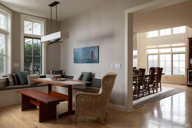 295 Sonoma Ridge Rd, Santa Rosa, CA 95404