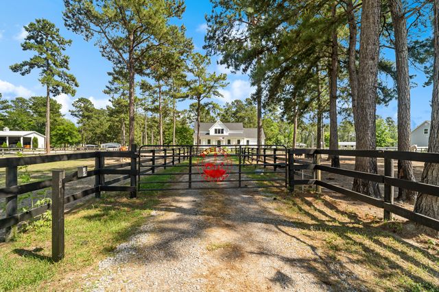 115 Chancing Bye Lane, Huger, SC 29450