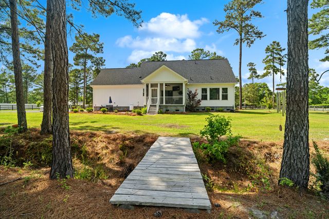 115 Chancing Bye Lane, Huger, SC 29450