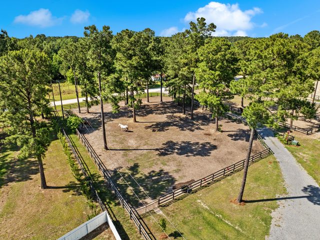 115 Chancing Bye Lane, Huger, SC 29450