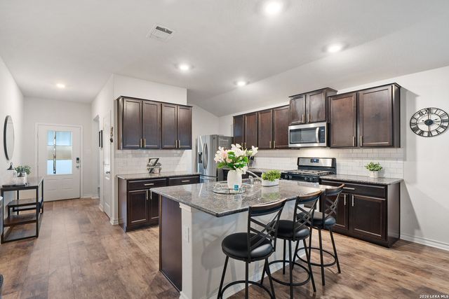 6535 Encore Oaks, San Antonio, TX 78252