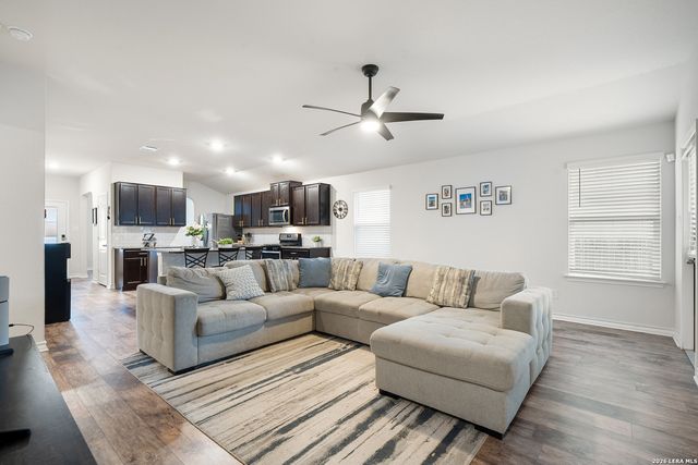 6535 Encore Oaks, San Antonio, TX 78252