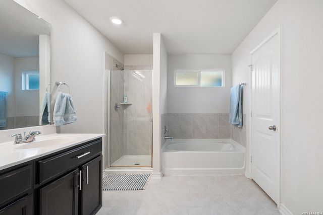 6535 Encore Oaks, San Antonio, TX 78252