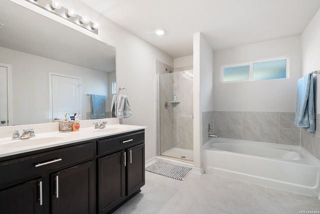 6535 Encore Oaks, San Antonio, TX 78252