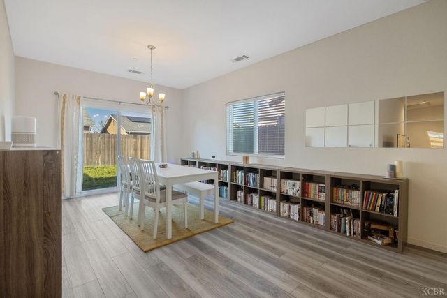 13756 Alyssum Way, Armona, CA 93202