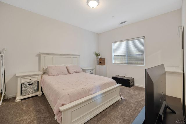 13756 Alyssum Way, Armona, CA 93202