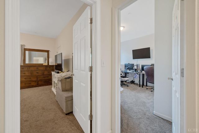 13756 Alyssum Way, Armona, CA 93202