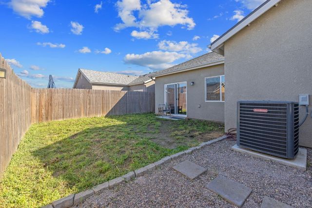 13756 Alyssum Way, Armona, CA 93202