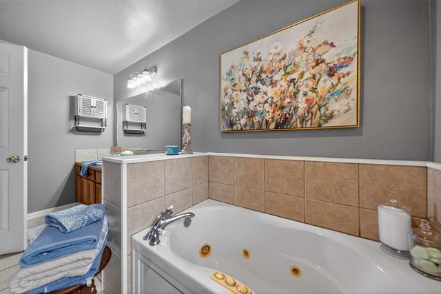 20847 Lakeview Dr, Flint, TX 75762