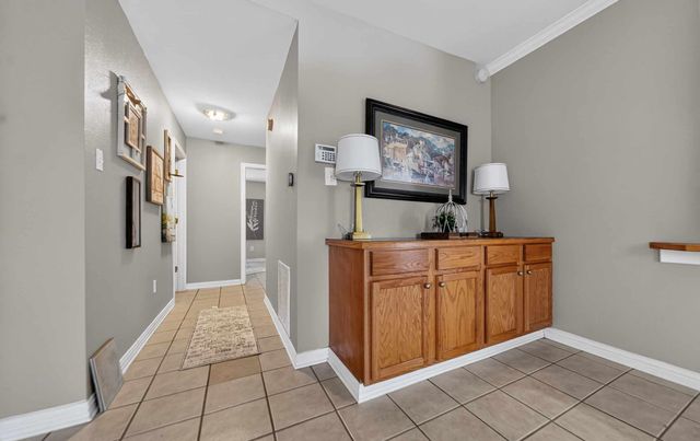 20847 Lakeview Dr, Flint, TX 75762