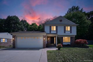 22757 Forestbrook Lane, Flat Rock, MI 48134
