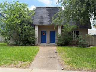 5001 Meandering, Corpus Christi, TX 78413