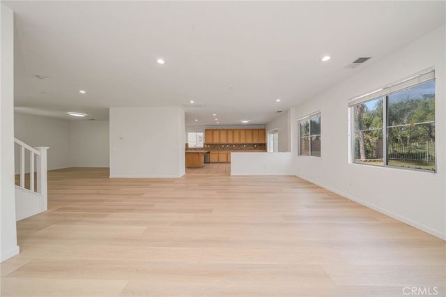 6184 Medinah, Fontana, CA 92336