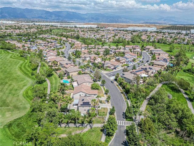 6184 Medinah, Fontana, CA 92336