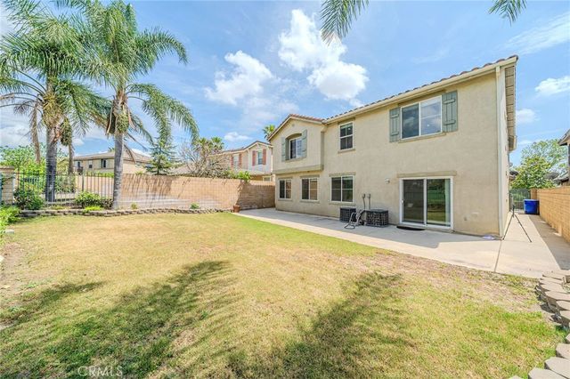 6184 Medinah, Fontana, CA 92336