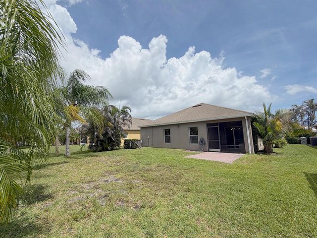 1269 SW Lexington Manor SW, Vero Beach, FL 32962