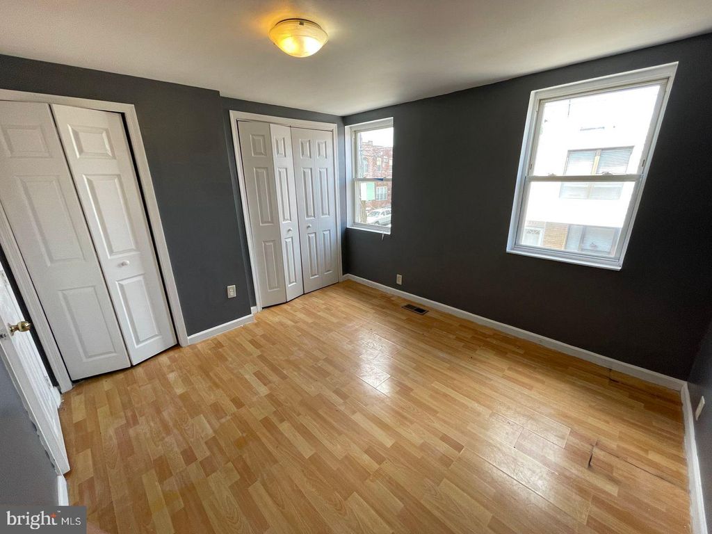 952 WINTON ST, Philadelphia, PA 19148