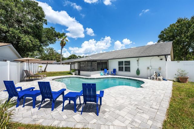 14018 CASCADE LANE, Tampa, FL 33618