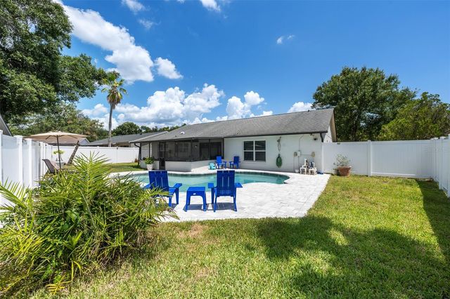 14018 CASCADE LANE, Tampa, FL 33618