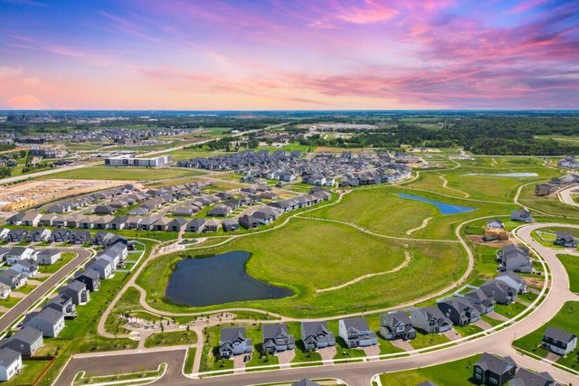 1261 150th Street W, Rosemount, MN 55068