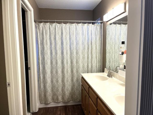 462 Chablis Way, Manteca, CA 95337