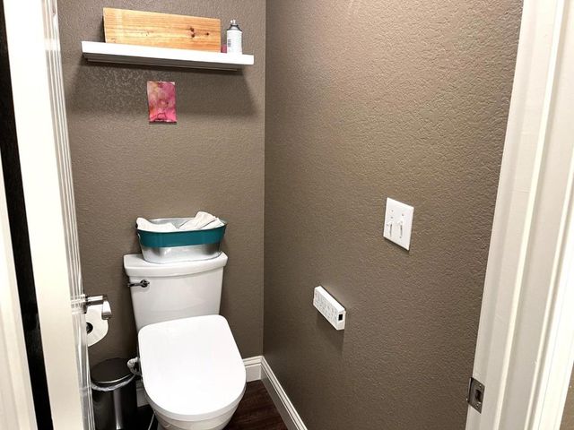 462 Chablis Way, Manteca, CA 95337