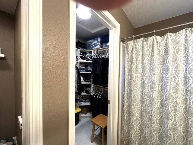 462 Chablis Way, Manteca, CA 95337