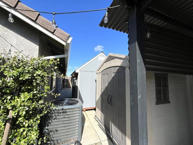 462 Chablis Way, Manteca, CA 95337