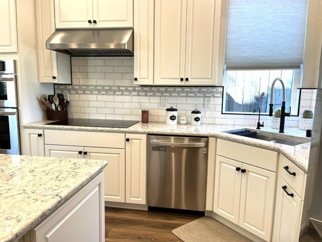 462 Chablis Way, Manteca, CA 95337