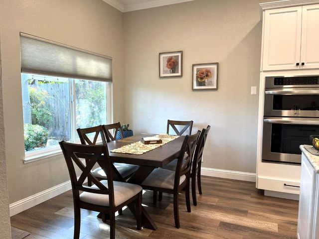 462 Chablis Way, Manteca, CA 95337