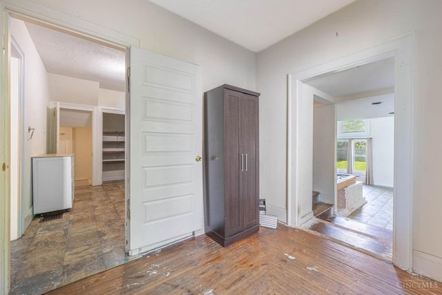 2210 Arlington Avenue, Middletown, OH 45044
