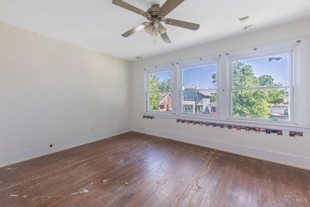 2210 Arlington Avenue, Middletown, OH 45044