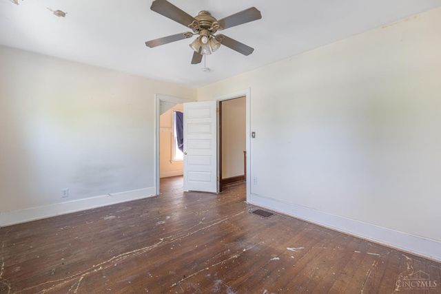 2210 Arlington Avenue, Middletown, OH 45044