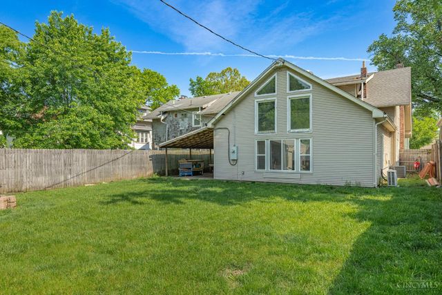 2210 Arlington Avenue, Middletown, OH 45044