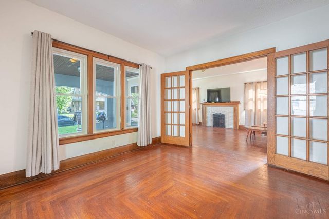 2210 Arlington Avenue, Middletown, OH 45044