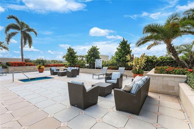 9123 Strada PL 7201, Naples, FL 34108