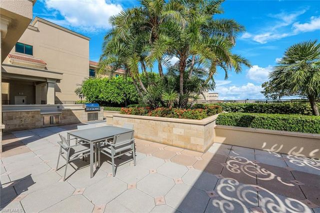 9123 Strada PL 7201, Naples, FL 34108